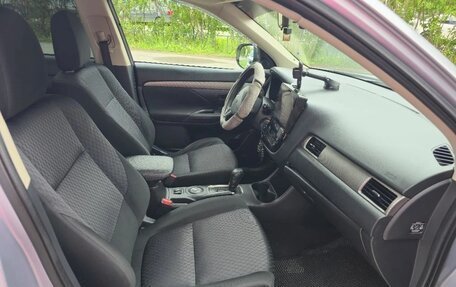 Mitsubishi Outlander III рестайлинг 3, 2013 год, 1 020 000 рублей, 12 фотография