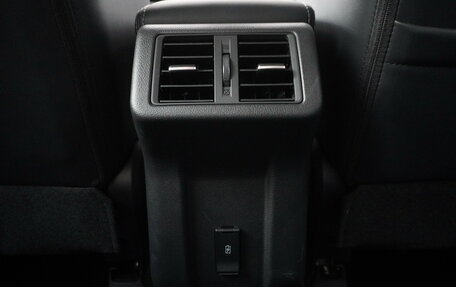 Mitsubishi Outlander III рестайлинг 3, 2021 год, 3 480 000 рублей, 12 фотография