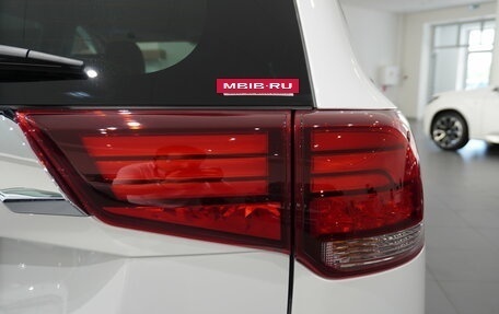 Mitsubishi Outlander III рестайлинг 3, 2021 год, 3 480 000 рублей, 26 фотография