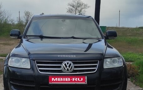 Volkswagen Touareg III, 2005 год, 800 000 рублей, 1 фотография