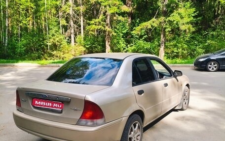 Ford Laser IV, 2000 год, 275 000 рублей, 1 фотография