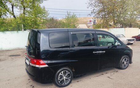 Honda Stepwgn III, 2008 год, 1 100 000 рублей, 4 фотография