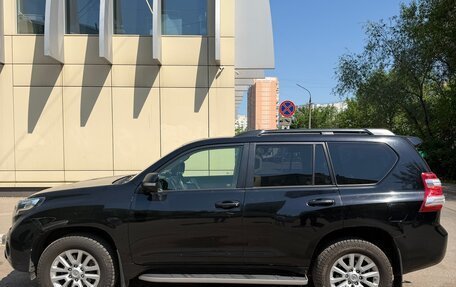 Toyota Land Cruiser Prado 150 рестайлинг 2, 2015 год, 4 700 000 рублей, 4 фотография