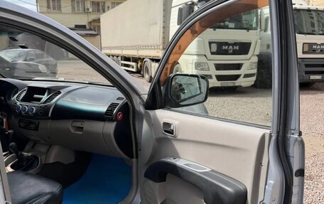 Mitsubishi L200 IV рестайлинг, 2008 год, 985 000 рублей, 7 фотография
