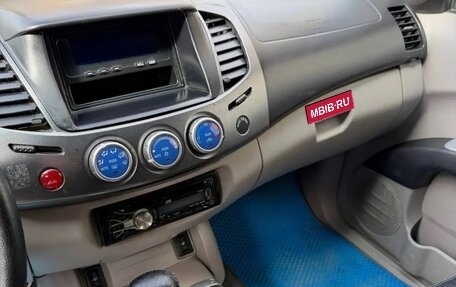 Mitsubishi L200 IV рестайлинг, 2008 год, 985 000 рублей, 14 фотография