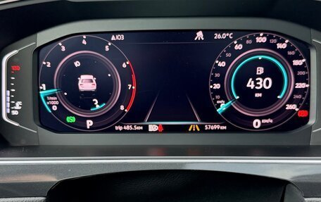 Volkswagen Tiguan II, 2019 год, 3 790 000 рублей, 9 фотография