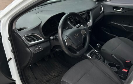 Hyundai Solaris II рестайлинг, 2018 год, 835 000 рублей, 10 фотография