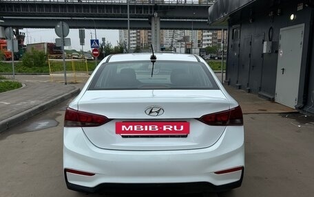Hyundai Solaris II рестайлинг, 2018 год, 835 000 рублей, 5 фотография