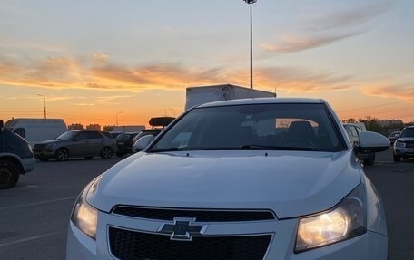 Chevrolet Cruze II, 2012 год, 650 000 рублей, 3 фотография