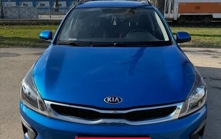 KIA Rio IV, 2020 год, 1 640 000 рублей, 2 фотография
