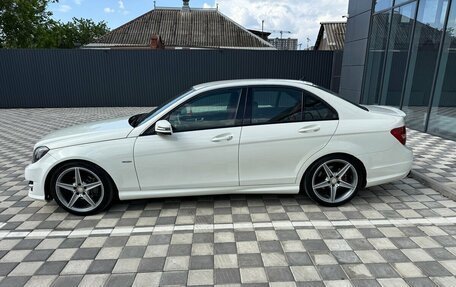 Mercedes-Benz C-Класс, 2011 год, 1 750 000 рублей, 5 фотография