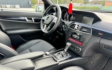 Mercedes-Benz C-Класс, 2011 год, 1 750 000 рублей, 7 фотография