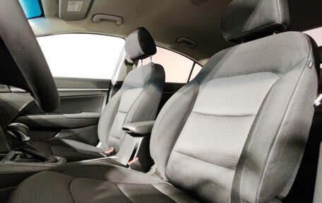 Hyundai Elantra VI рестайлинг, 2017 год, 1 380 000 рублей, 13 фотография