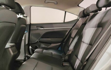 Hyundai Elantra VI рестайлинг, 2017 год, 1 380 000 рублей, 14 фотография
