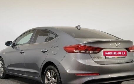 Hyundai Elantra VI рестайлинг, 2017 год, 1 380 000 рублей, 7 фотография