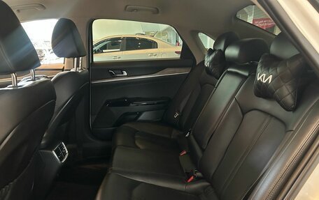 KIA K5, 2020 год, 2 420 000 рублей, 19 фотография