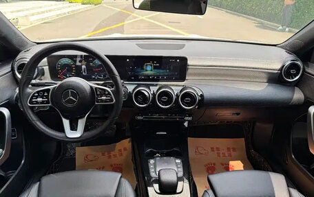 Mercedes-Benz A-Класс, 2021 год, 1 620 000 рублей, 7 фотография