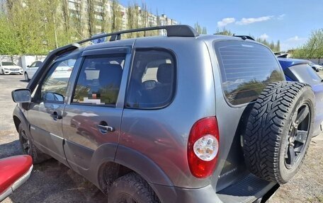 Chevrolet Niva I рестайлинг, 2015 год, 456 000 рублей, 12 фотография