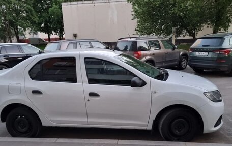Renault Logan II, 2018 год, 650 000 рублей, 6 фотография