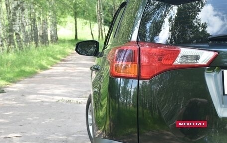 Toyota RAV4, 2013 год, 1 870 000 рублей, 4 фотография