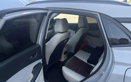 Hyundai Kona I, 2022 год, 2 100 000 рублей, 13 фотография