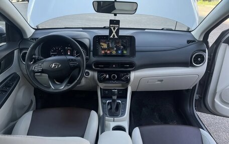 Hyundai Kona I, 2022 год, 2 100 000 рублей, 15 фотография