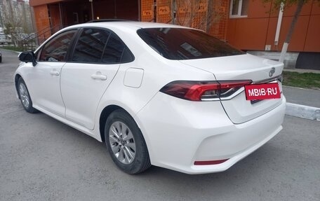 Toyota Corolla, 2021 год, 2 150 000 рублей, 3 фотография