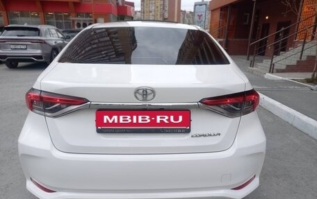 Toyota Corolla, 2021 год, 2 150 000 рублей, 4 фотография