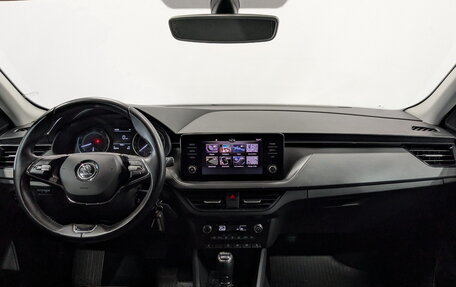 Skoda Rapid II, 2020 год, 1 615 000 рублей, 14 фотография