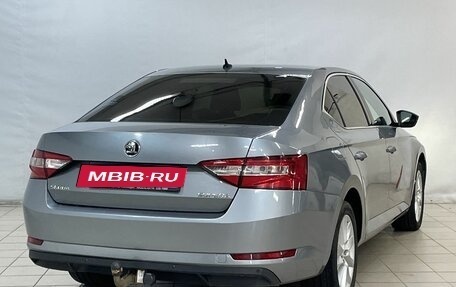 Skoda Superb III рестайлинг, 2016 год, 1 499 000 рублей, 4 фотография