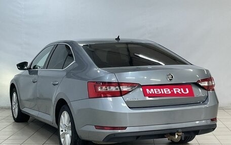 Skoda Superb III рестайлинг, 2016 год, 1 499 000 рублей, 5 фотография