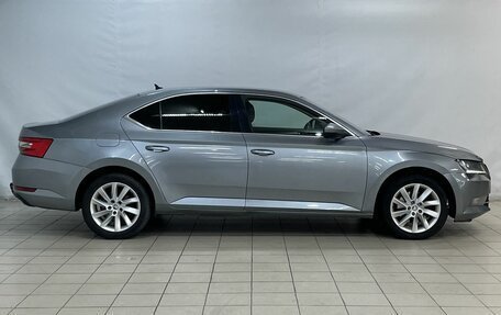 Skoda Superb III рестайлинг, 2016 год, 1 499 000 рублей, 8 фотография