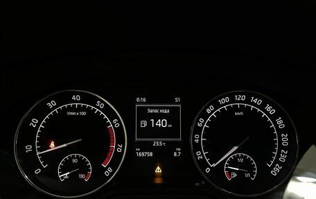 Skoda Superb III рестайлинг, 2016 год, 1 499 000 рублей, 10 фотография