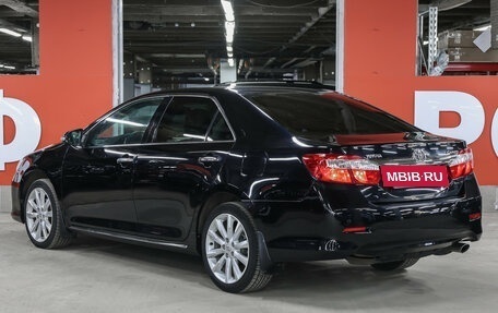Toyota Camry, 2014 год, 2 098 000 рублей, 9 фотография