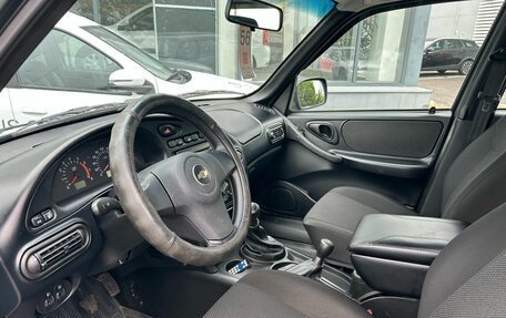 Chevrolet Niva I рестайлинг, 2017 год, 555 000 рублей, 5 фотография