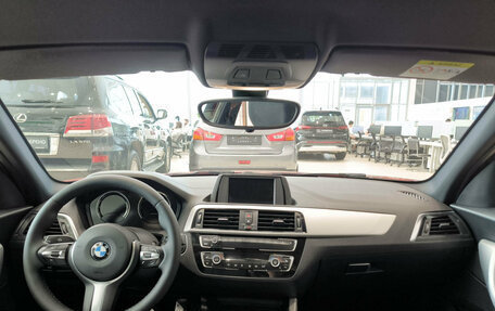 BMW 1 серия, 2017 год, 1 580 000 рублей, 17 фотография