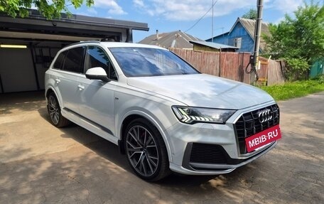 Audi Q7, 2021 год, 6 000 000 рублей, 12 фотография