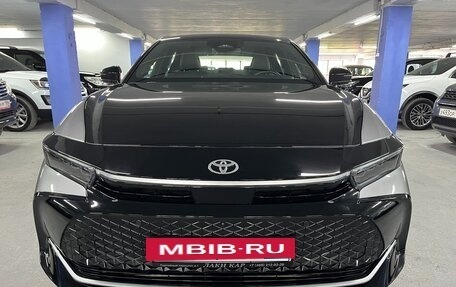 Toyota Crown, 2023 год, 7 990 000 рублей, 2 фотография