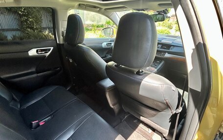 Lexus CT I рестайлинг, 2011 год, 1 750 000 рублей, 15 фотография