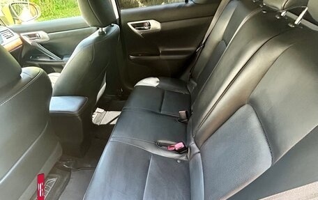 Lexus CT I рестайлинг, 2011 год, 1 750 000 рублей, 14 фотография