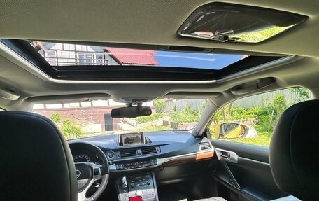 Lexus CT I рестайлинг, 2011 год, 1 750 000 рублей, 22 фотография