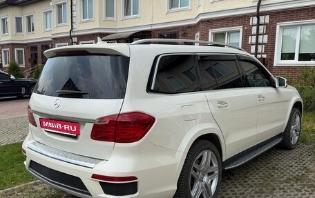 Mercedes-Benz GL-Класс, 2013 год, 3 200 000 рублей, 4 фотография