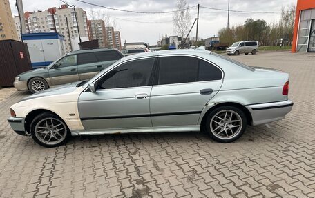 BMW 5 серия, 1998 год, 260 000 рублей, 7 фотография