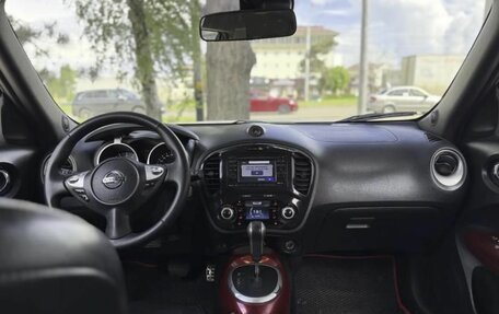 Nissan Juke II, 2011 год, 965 000 рублей, 14 фотография