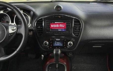 Nissan Juke II, 2011 год, 965 000 рублей, 15 фотография