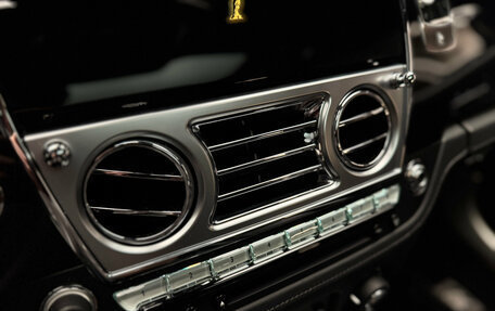 Rolls-Royce Wraith, 2013 год, 22 000 000 рублей, 19 фотография