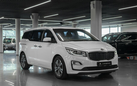 KIA Carnival III, 2019 год, 3 300 000 рублей, 3 фотография