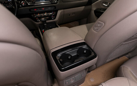 KIA Carnival III, 2019 год, 3 300 000 рублей, 15 фотография