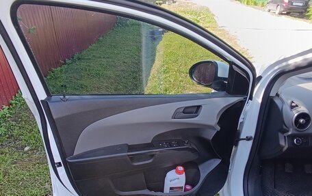Chevrolet Aveo III, 2013 год, 450 000 рублей, 6 фотография