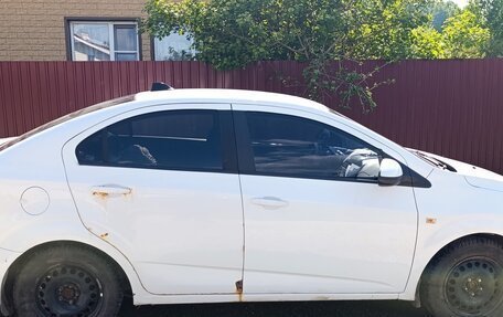 Chevrolet Aveo III, 2013 год, 450 000 рублей, 3 фотография